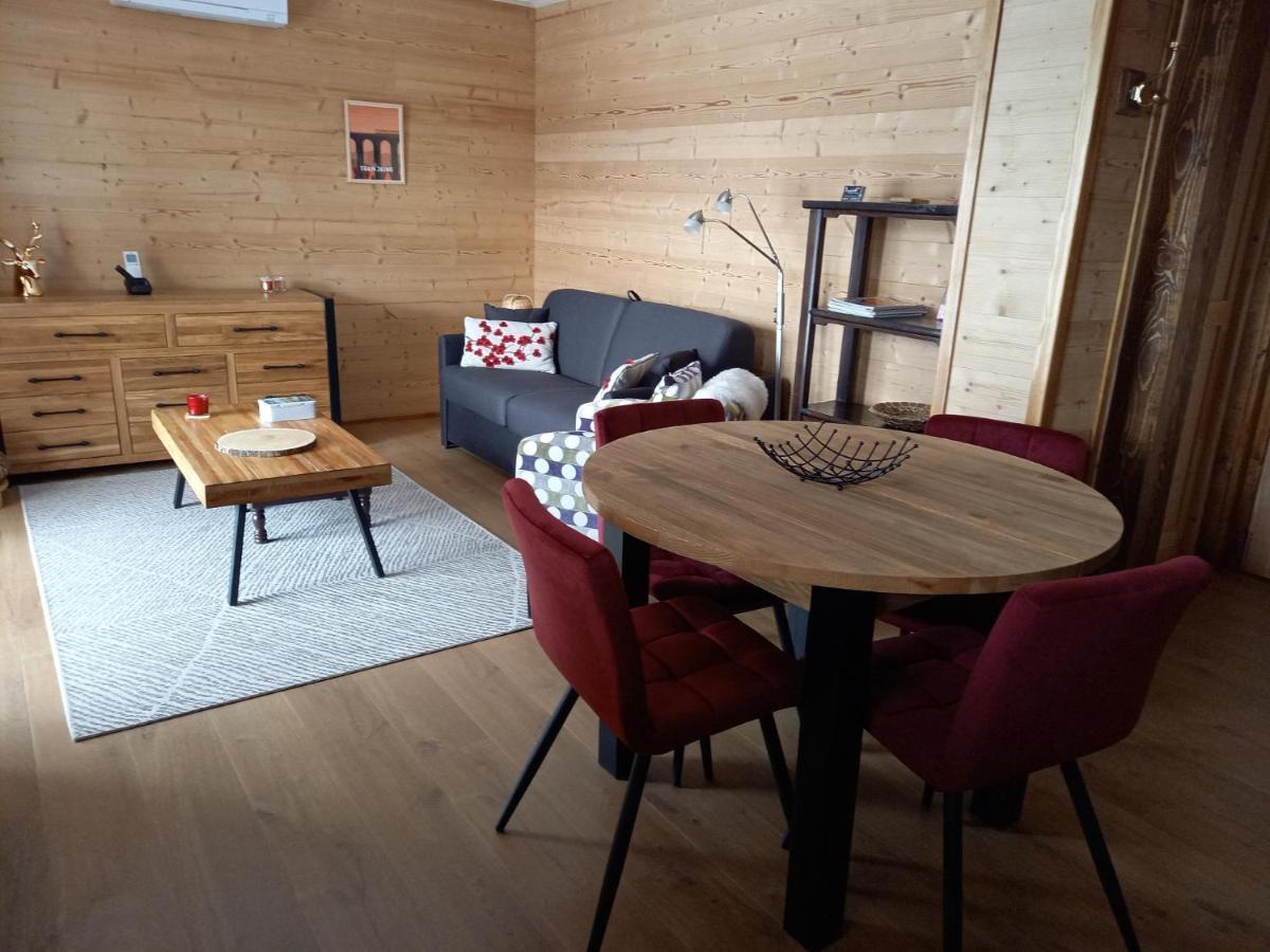 Eco-Logis Des Cabris Apartment Font-Romeu-Odeillo-Via Exterior photo